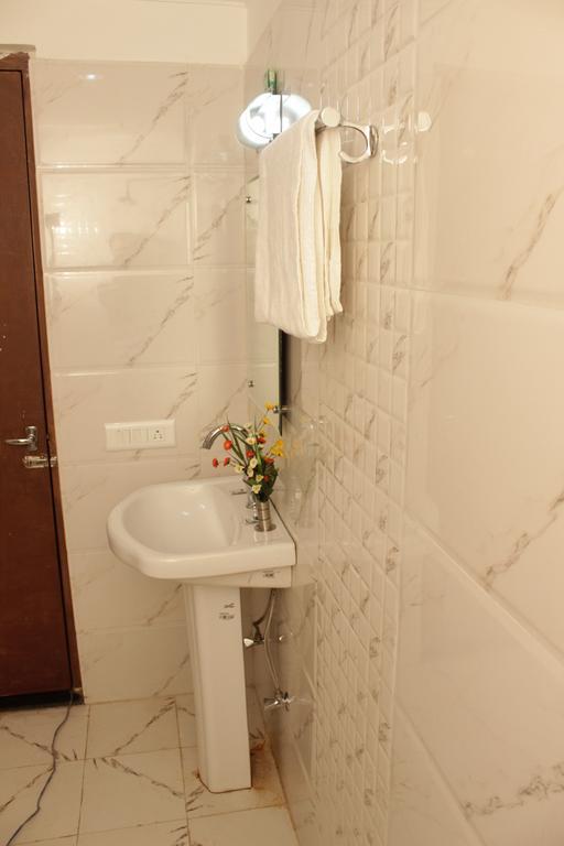 Geetanjali Hotel & Motel Bharatpur Exterior foto